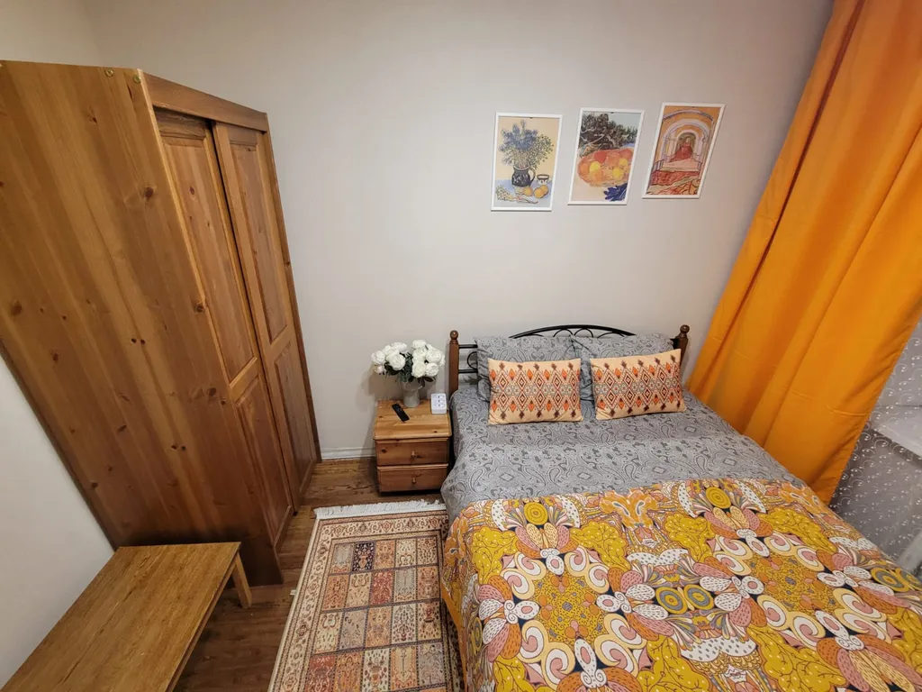 Квартира Комната на двоих в 3 минутах пешком от метро — Москва