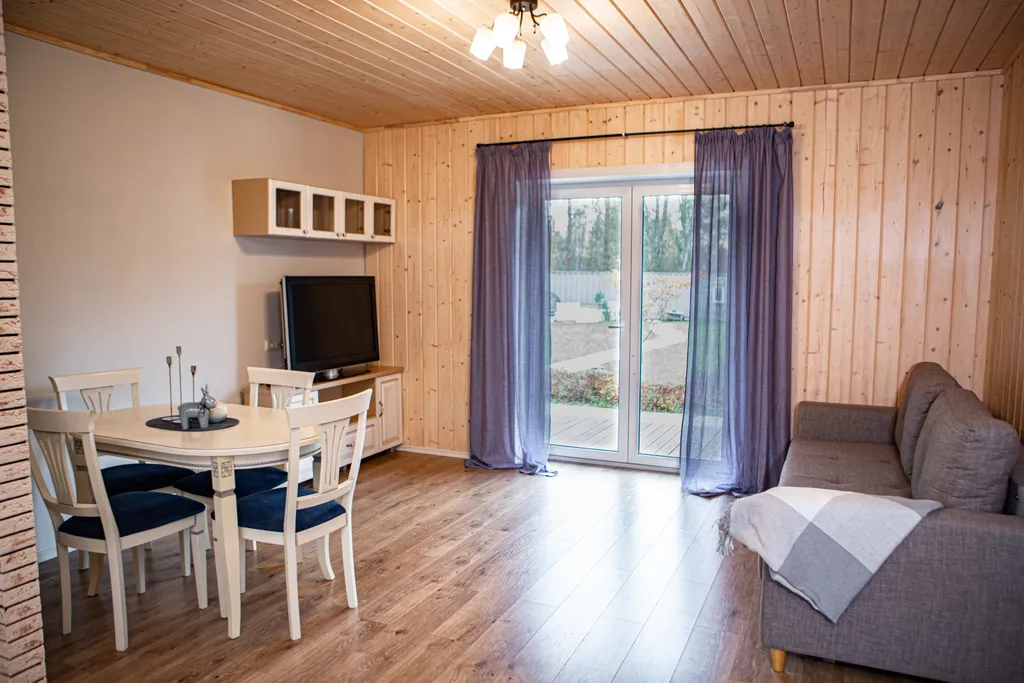 Коттедж с баней