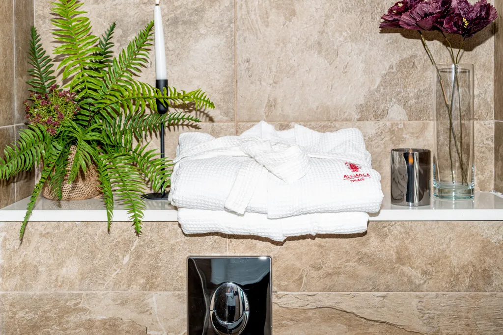 Elegant Comfort in Alliance