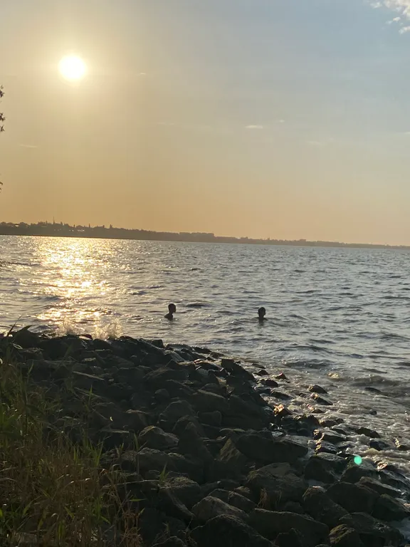 Коттедж Дом без хозяев рядом с морем — Широчанка