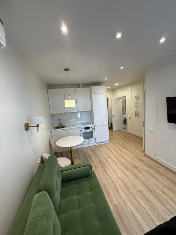 Квартира посуточно , Трунова, 6