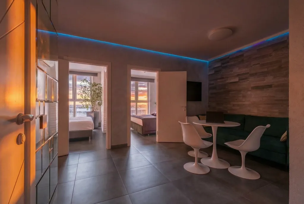 Зеркальный премиум-апарт в ЖК Большой