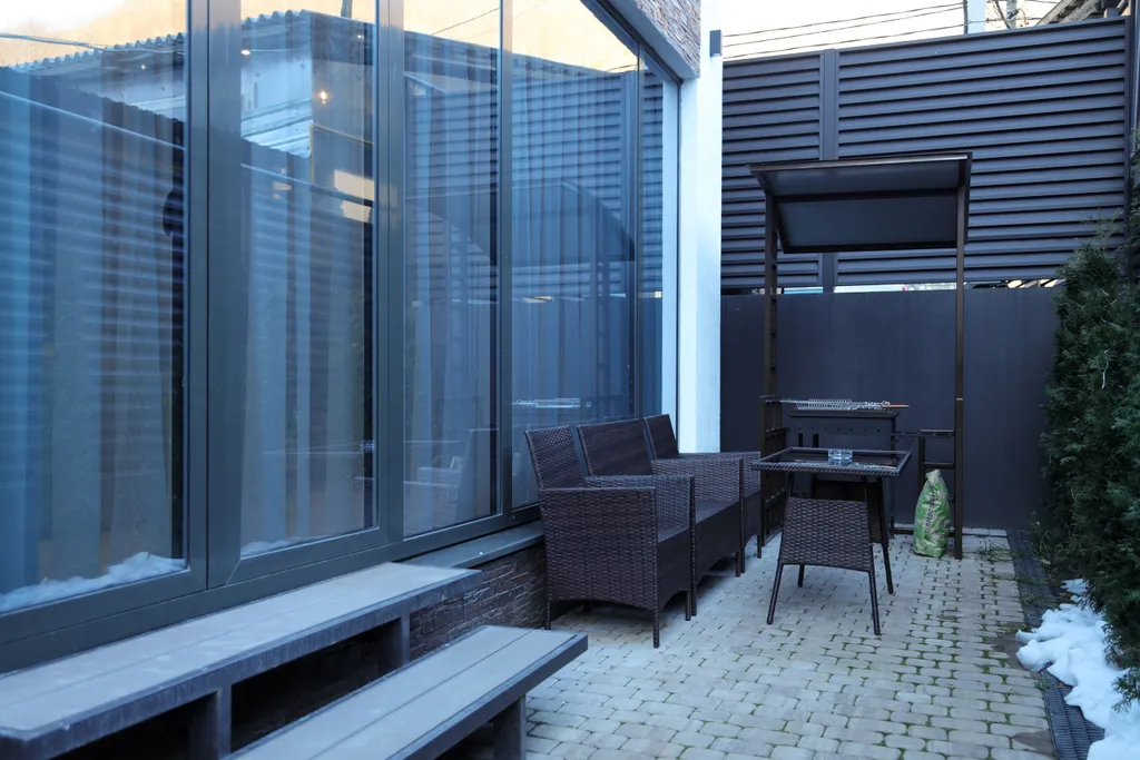 Коттедж c 3 спальнями, барбекю и парковкой