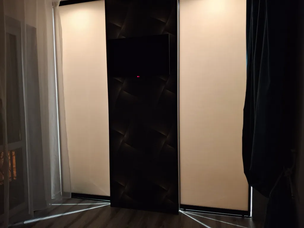 Семейный двухкомнатный люкс с балконом 15