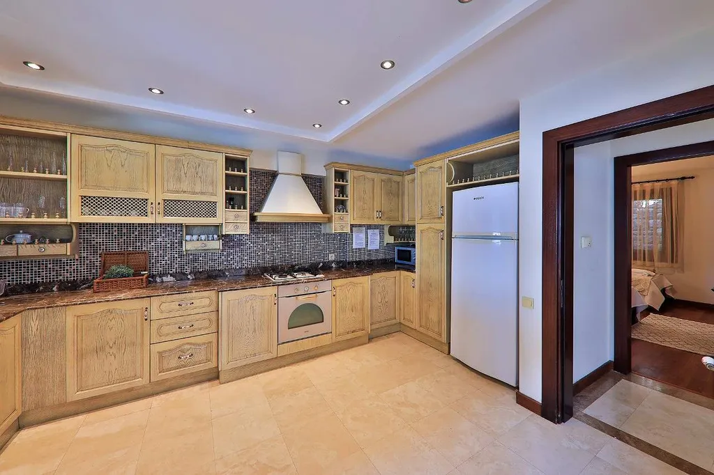 Вилла с видом на море