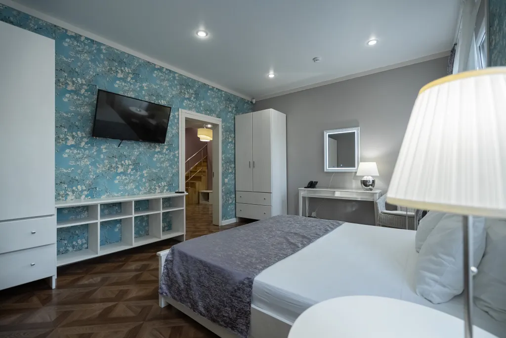 4-комнатная Квартира