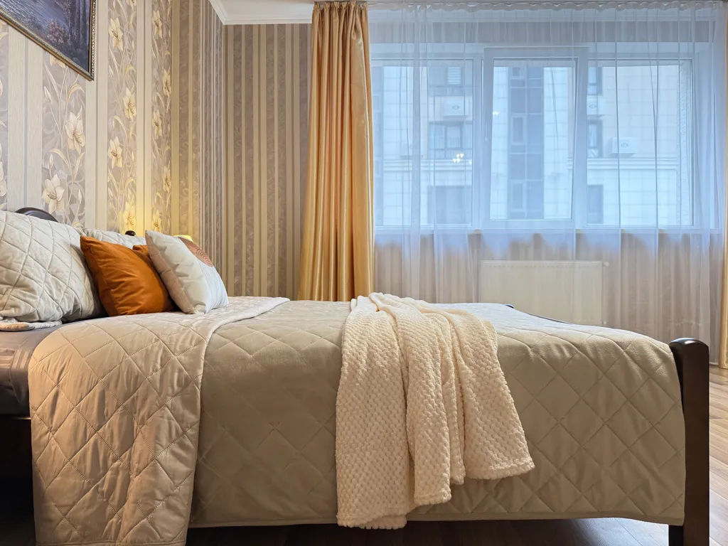 Рядом с пляжем Парк Победы