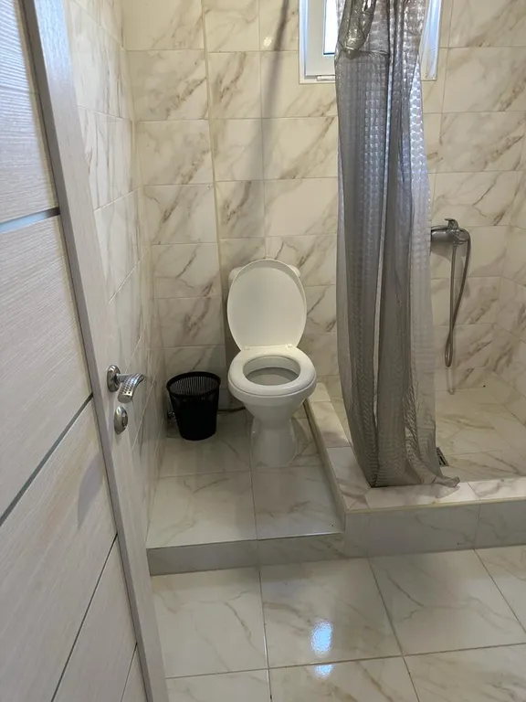 Студия в тихом районе, без комиссии, без животных