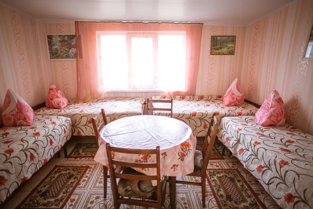 Квартира Комната — аренда посуточно в Заозёрное