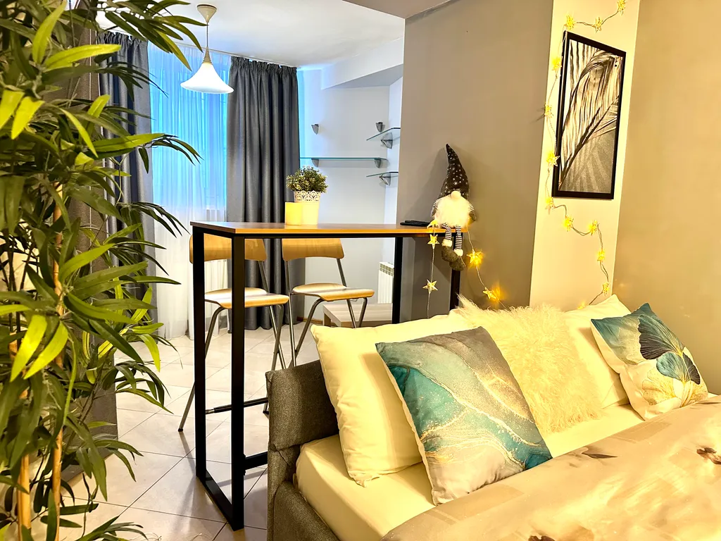 Большая тpехкомнaтнaя квартира с джакузи