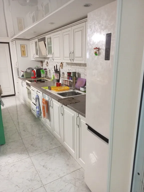 Комната с видом на горы