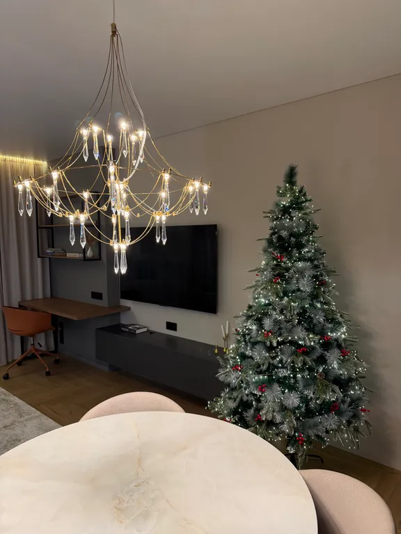 Современные и уютные апартаменты в центре рядом с парком и рекой