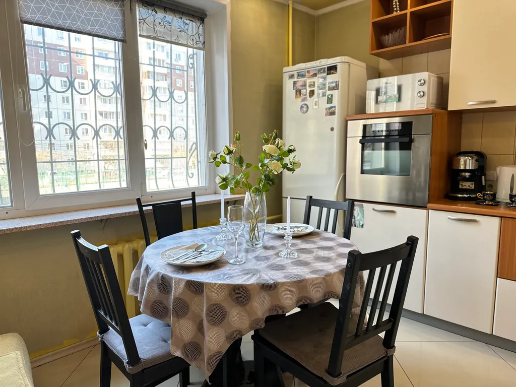 Квартира Уютная 3-комнатная квартира — Красноярск