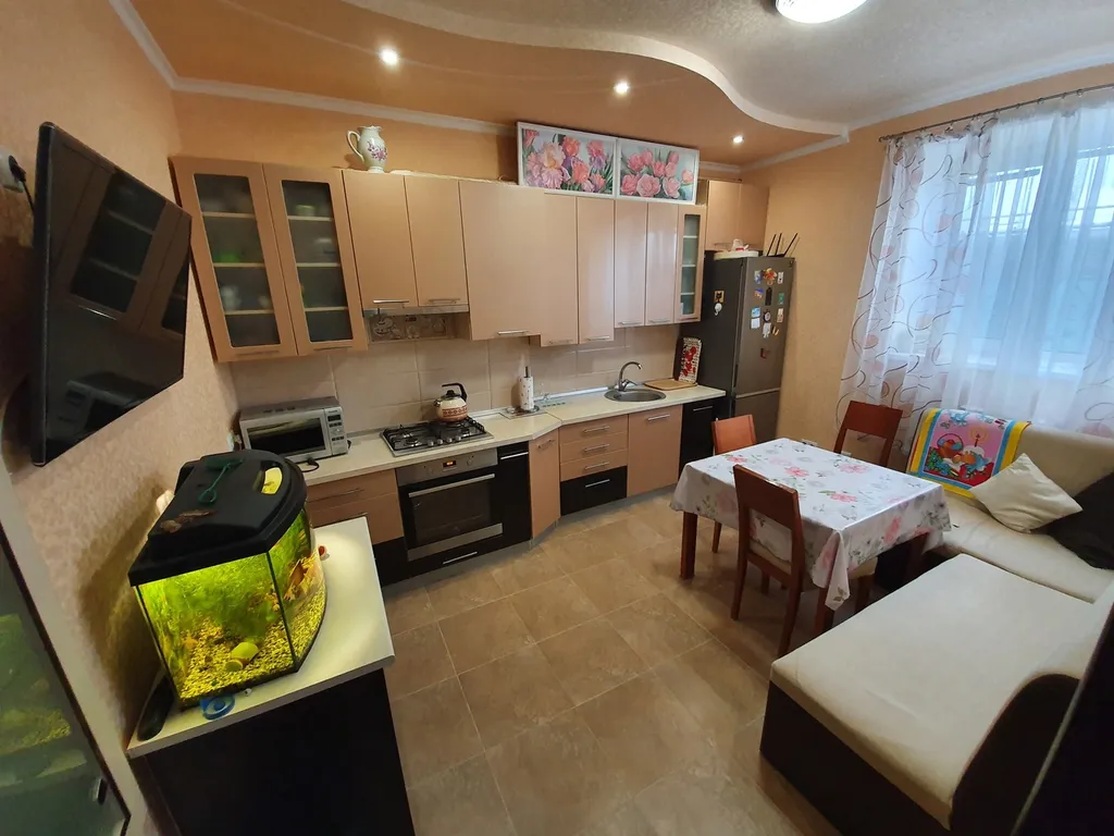 Коттедж Двухкомнатный дом рядом с театральной площадью в евпатории — аренда посуточно в Евпатория