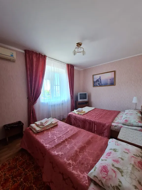 Квартира Комната — аренда посуточно в Голубицкая