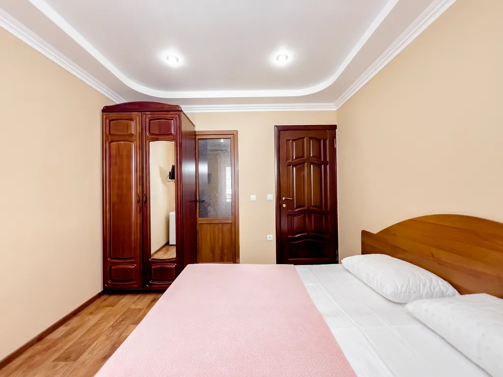 Стандарт 2-местный с двуспальной кроватью и балконом