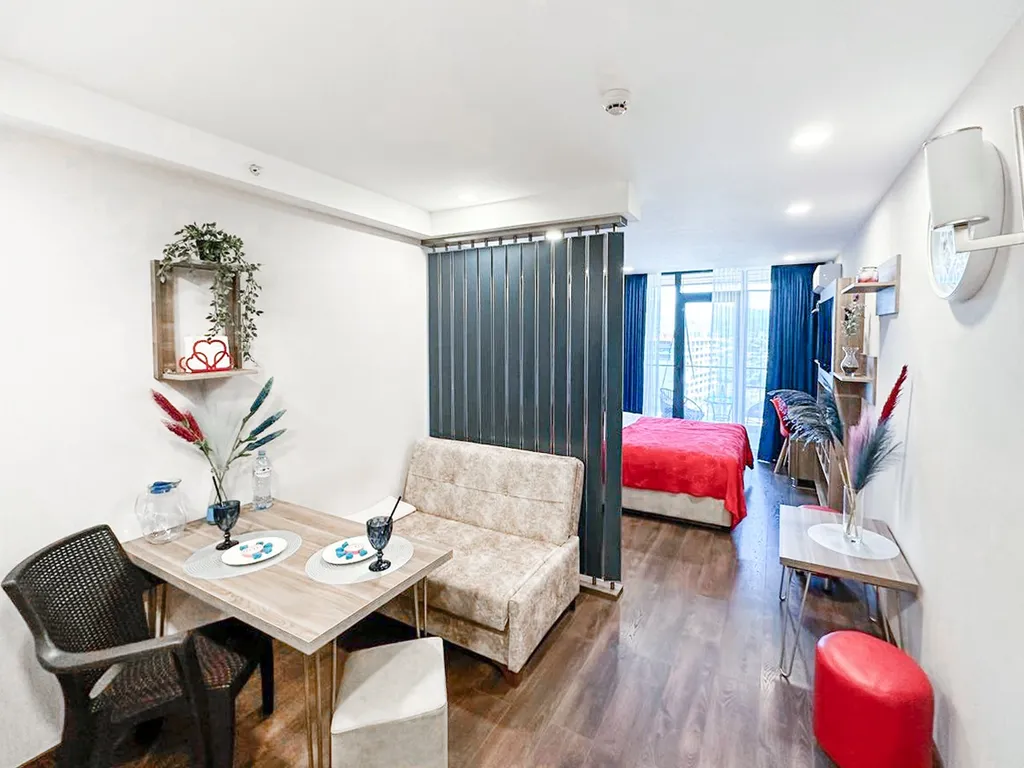 Стильный апартамент Comfort+ в 100 метрах от моря