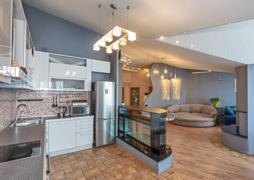 Шикарная 3-комнатная квартира с видом на море