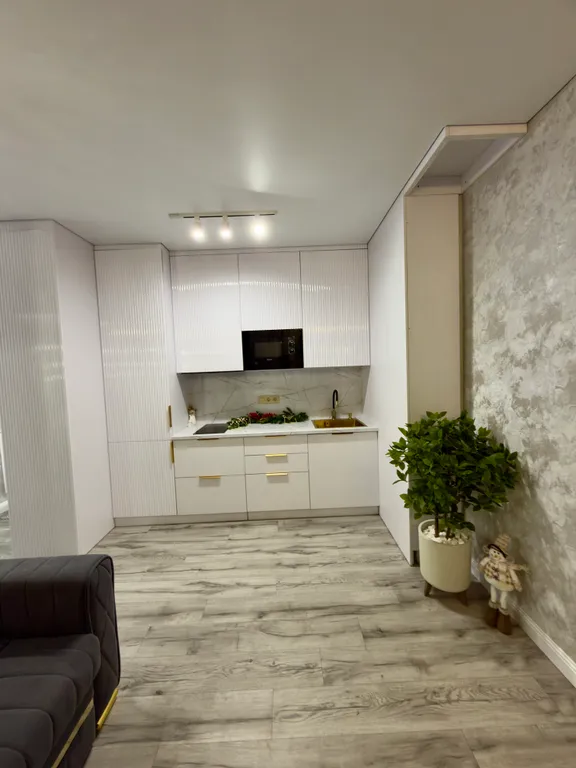 Квартира премиум-сегмента класса люкс, евро двушка