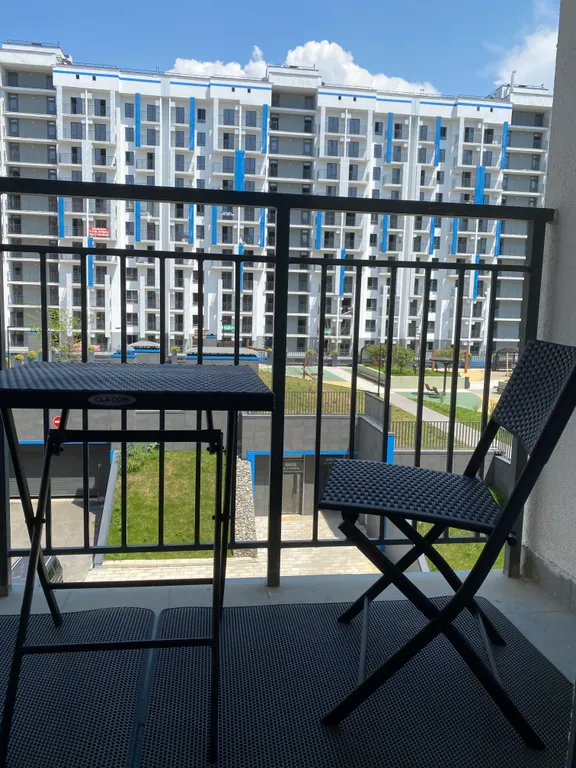 Студия у реки