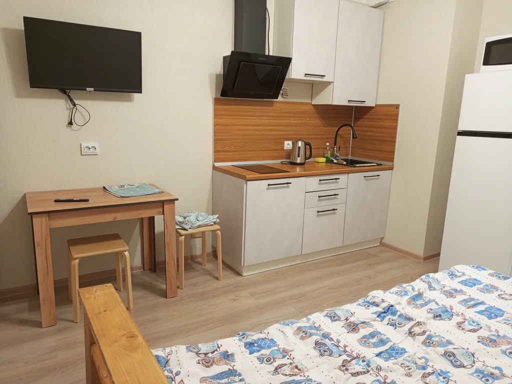 Уютная студия с большой лоджией, 15 минут от метро