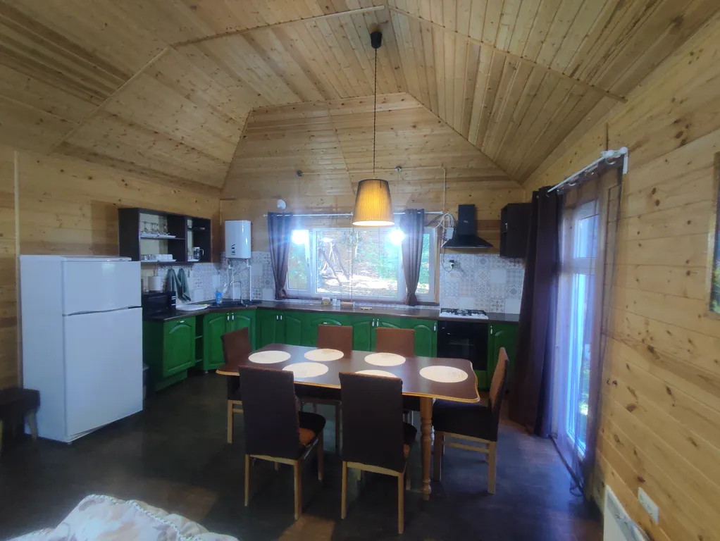 Эко-дом с видом на лес и горы