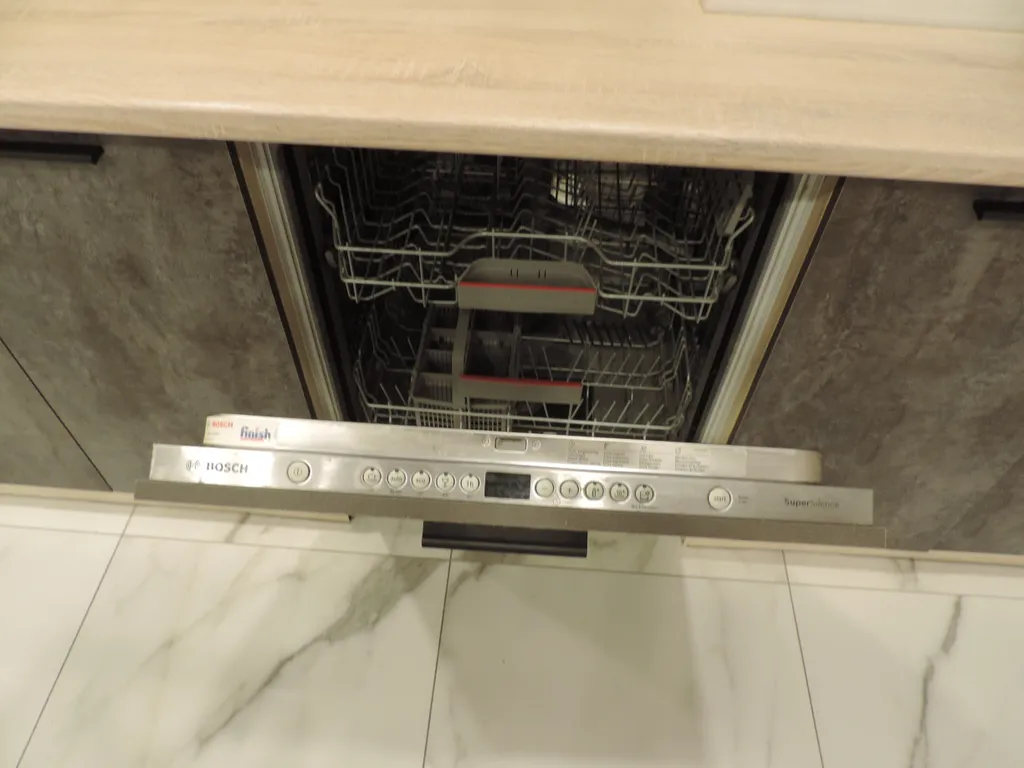 Дом с пятью спальнями в 10 минутах от моря