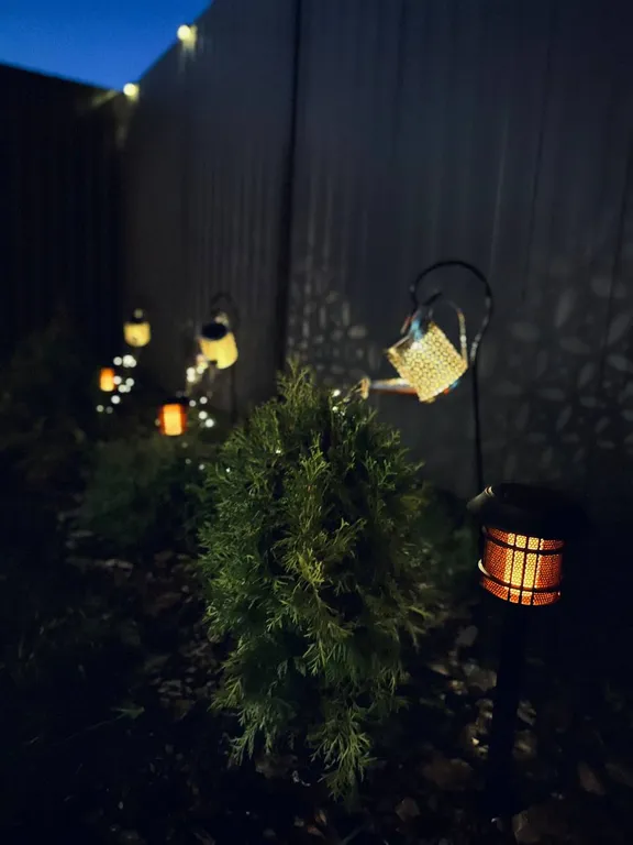 Домик у реки: банный чан, костёр, беседка с мангалом