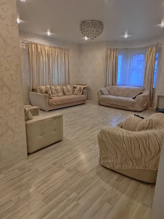 10-комнатный Дом