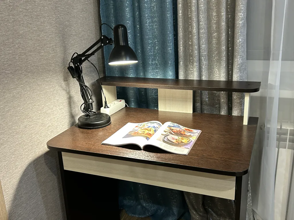 Двухкомнатная квартира на набережной в центре города