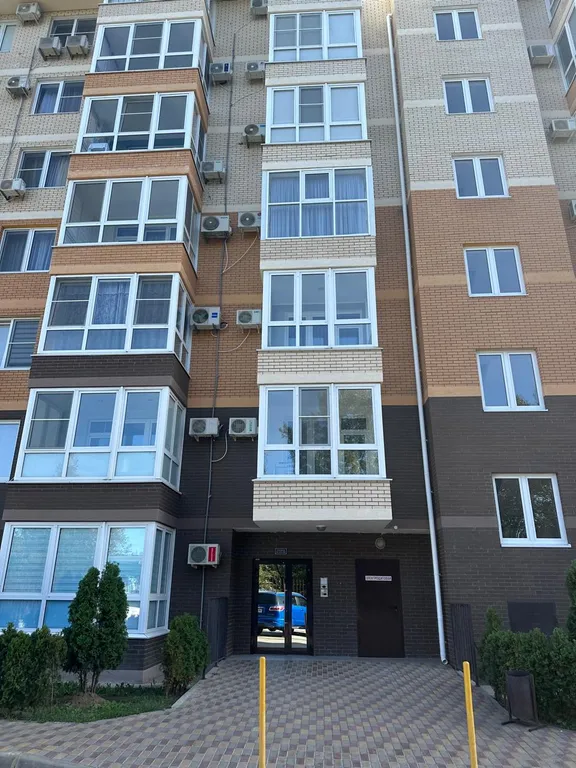 Квартира Апартаменты с видом на бассейн — Анапа