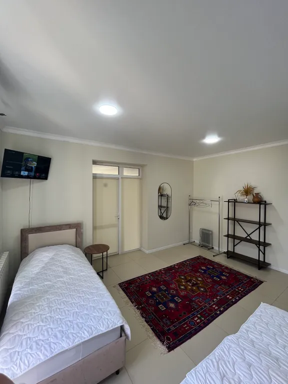 Трехместный стандарт номер с видом на парк