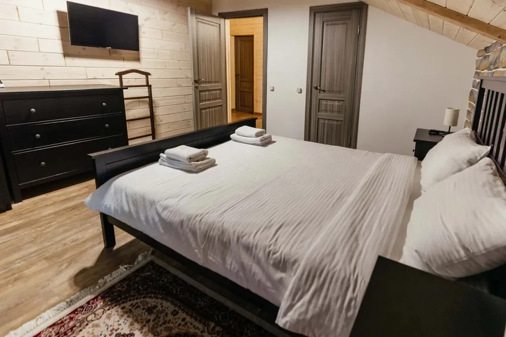 4-комнатный Дом