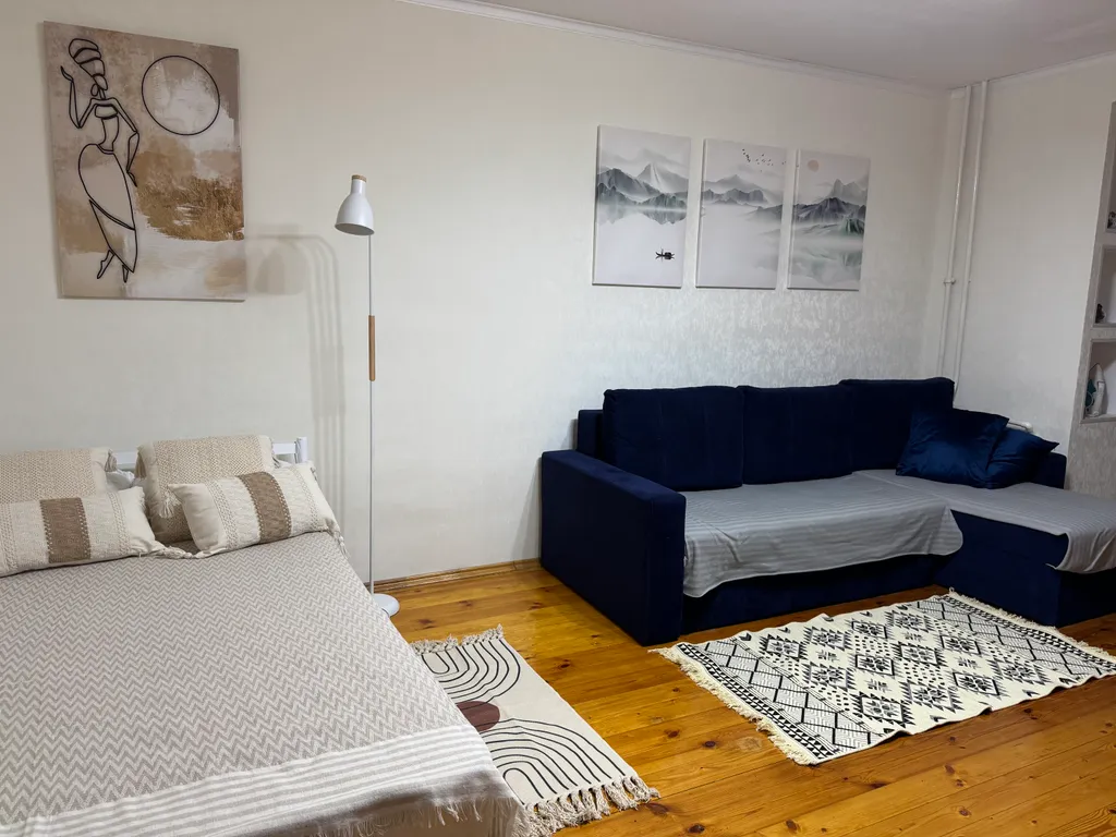 Уютная квартира в центре города — комфорт и безопасность! — аренда посуточно в Зеленодольск