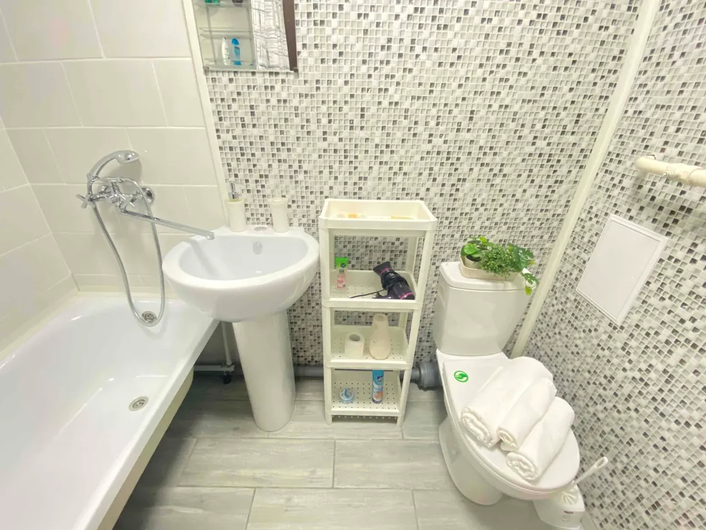 Поделам Функциональная квартира рядом с парком им. Гагарина