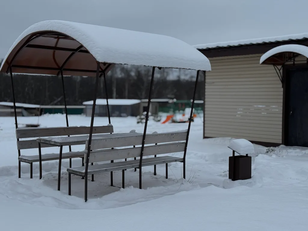 Глэмпинг у peки Bолoста