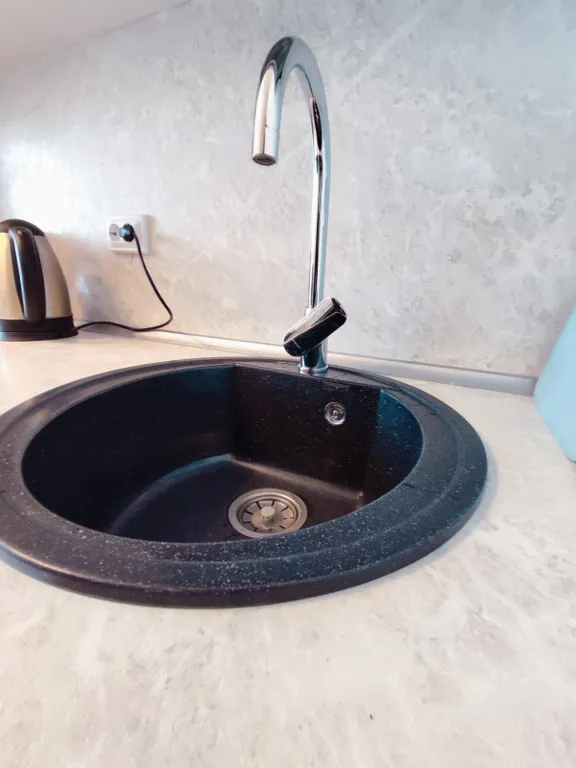 Новая евродвушка с видом на Онежское озеро