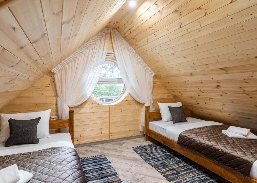 Дом-студия с баней в самом центре Беловежской пущи ( д. Ляцкие)