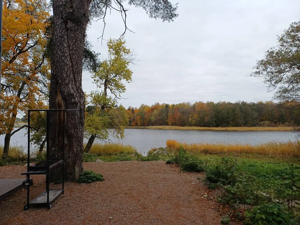 Сауналахти барнхаус на берегу Банного залива