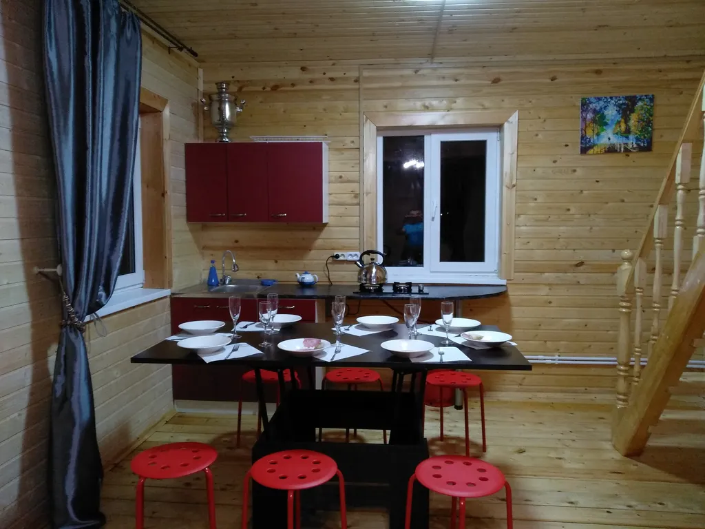 Коттедж 4-комнатный Дом — Лысцево