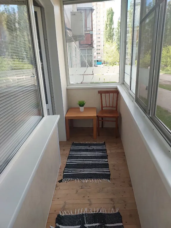 2 х комнатная квартира в удобном районе города