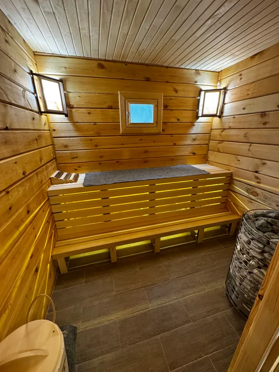 Дом Солнце в горах с баней на территории