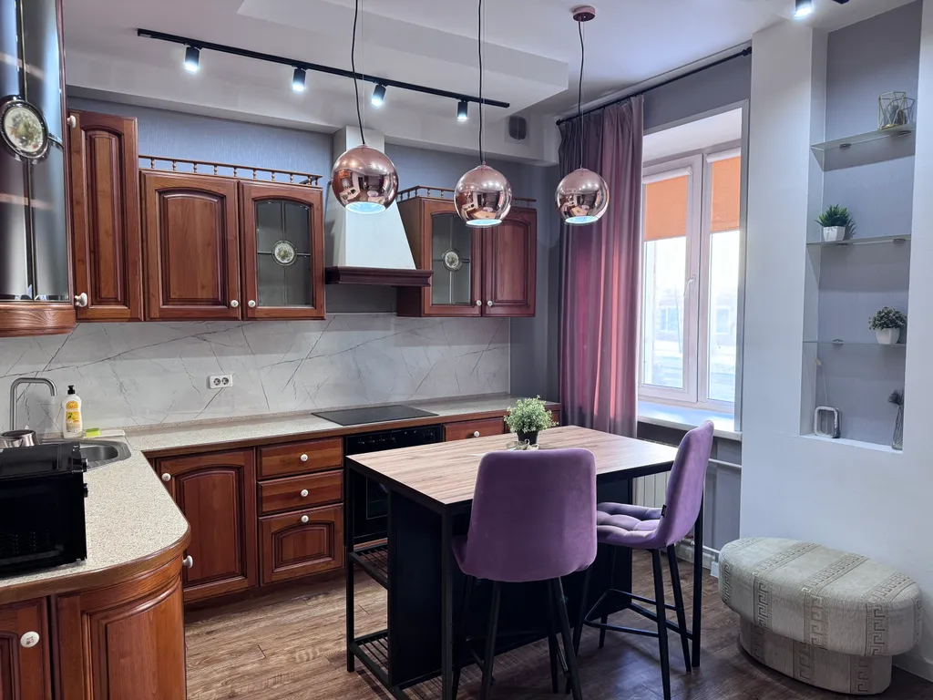 Квартира на площади Пушкина