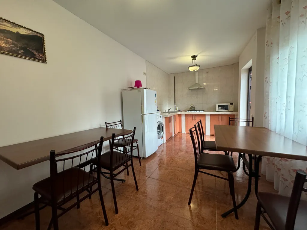 3-комнатный дом в спальном районе Феодосии