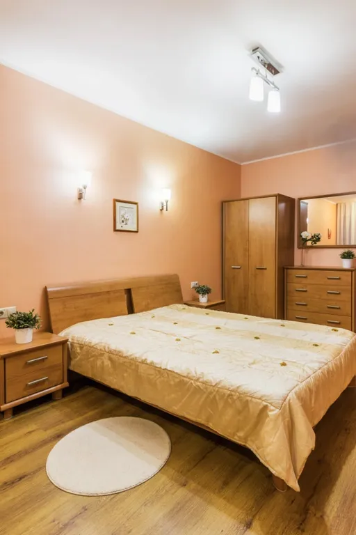 Квартира у центральной площади рядом с набережной