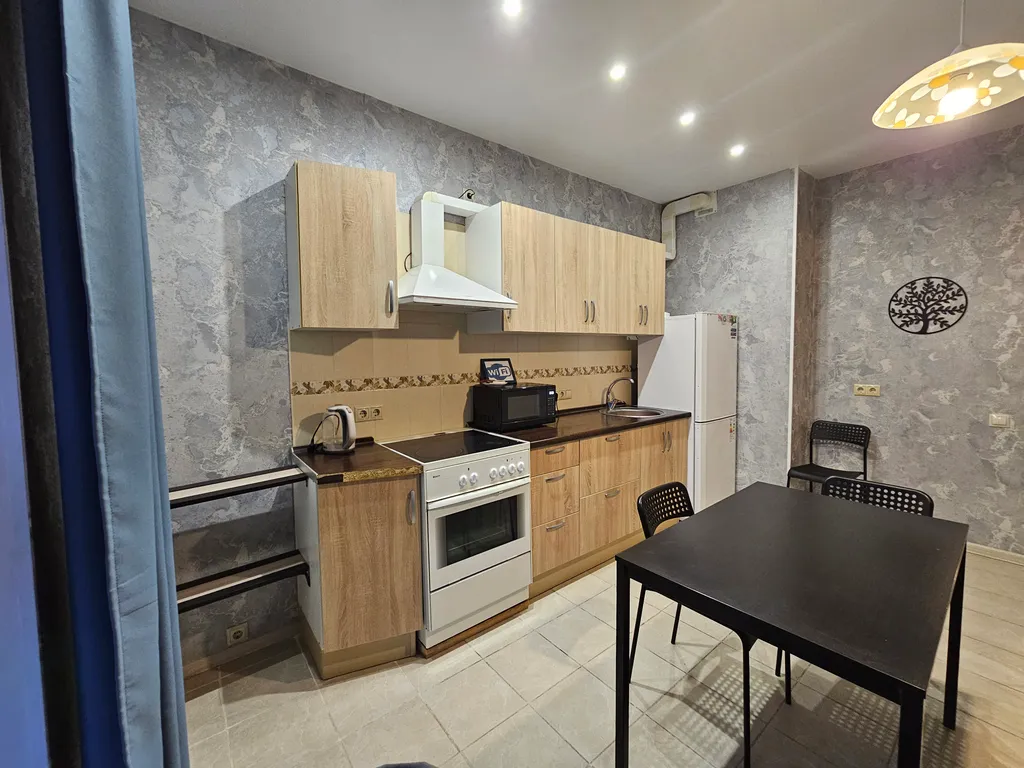 Просторная однушка у станции Мытищи