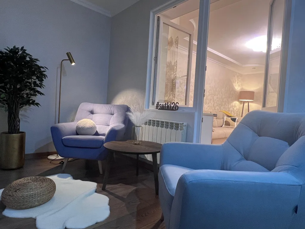 Стильная двухкомнатная квартира с видом на Машук