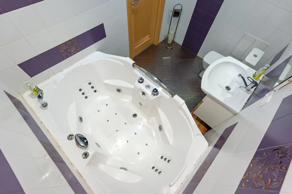 Квартира рядом с набережной, шикарным видом на Волгу и с джакузи