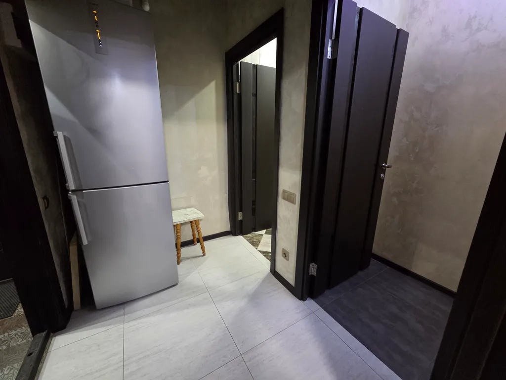 4-комнатная Квартира