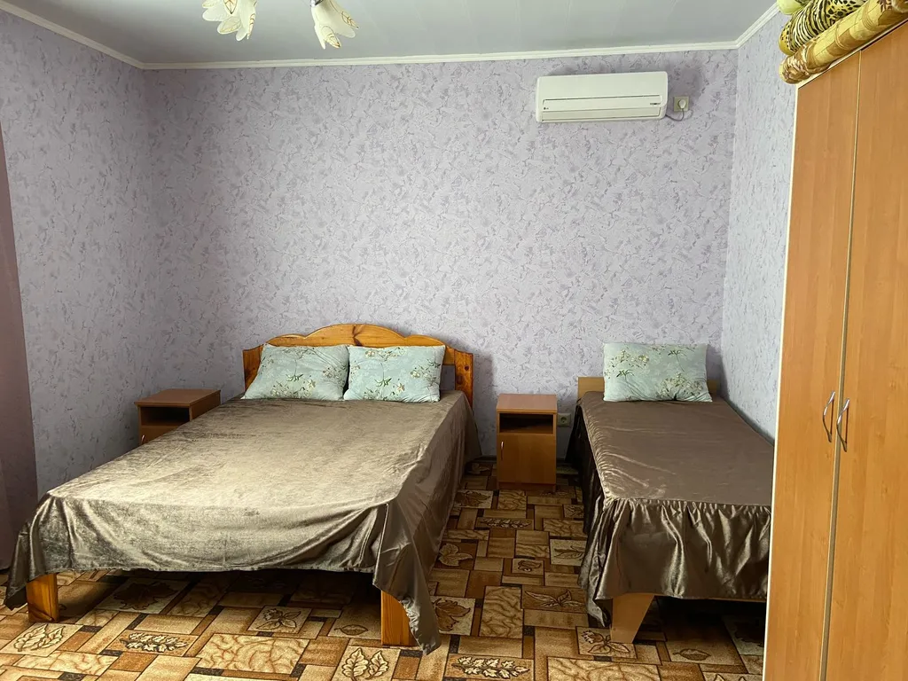 Люкс до 4-х человек 1-2 этажи